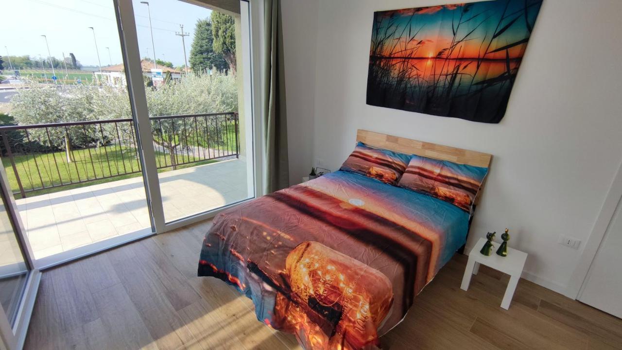 Villa Dolcitalia Tra Gardaland E Le Terme Di Cola Lazise エクステリア 写真